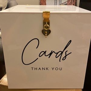 Card box with lock